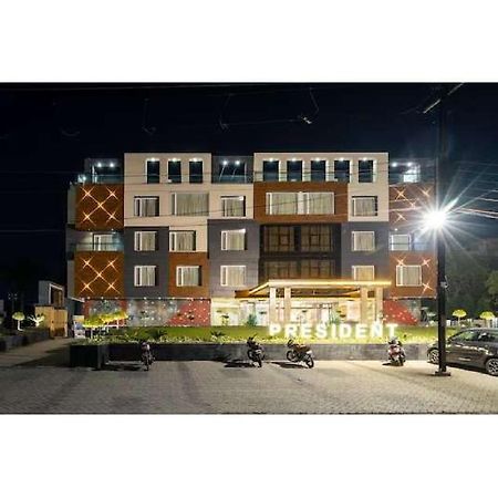 Hotel Shivay President Ujjain Exterior foto