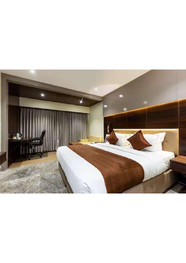 Hotel Shivay President Ujjain Exterior foto